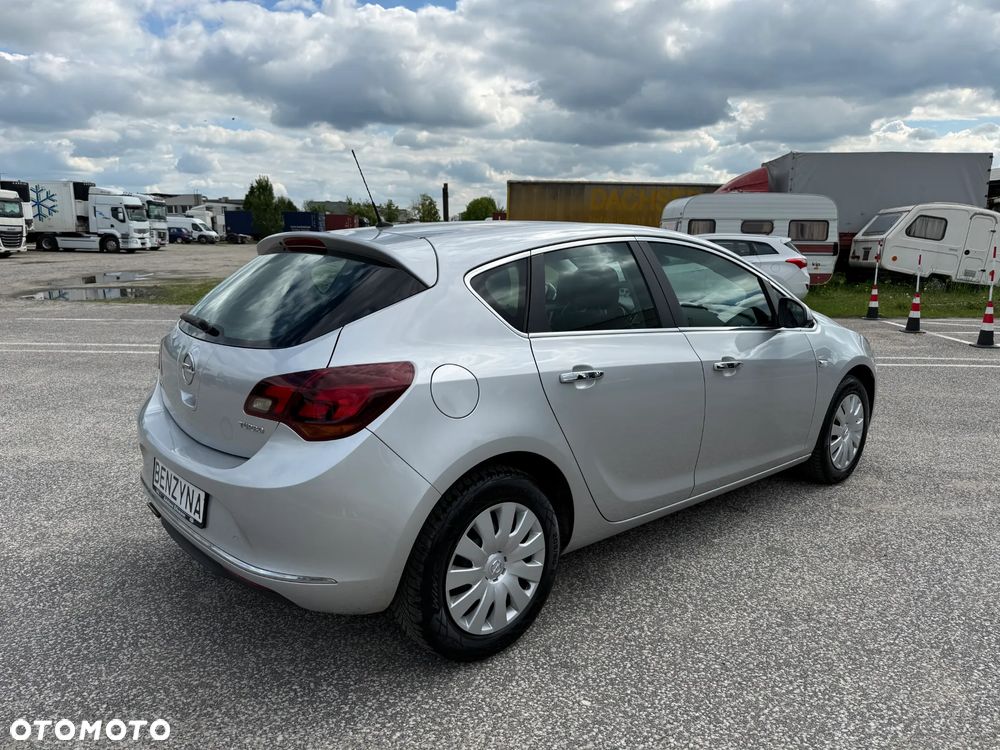 Opel Astra 1.4 Turbo Active - 8