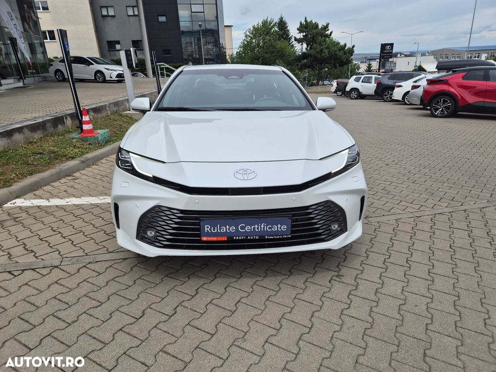 Toyota Camry 2.5 Exclusive - 4