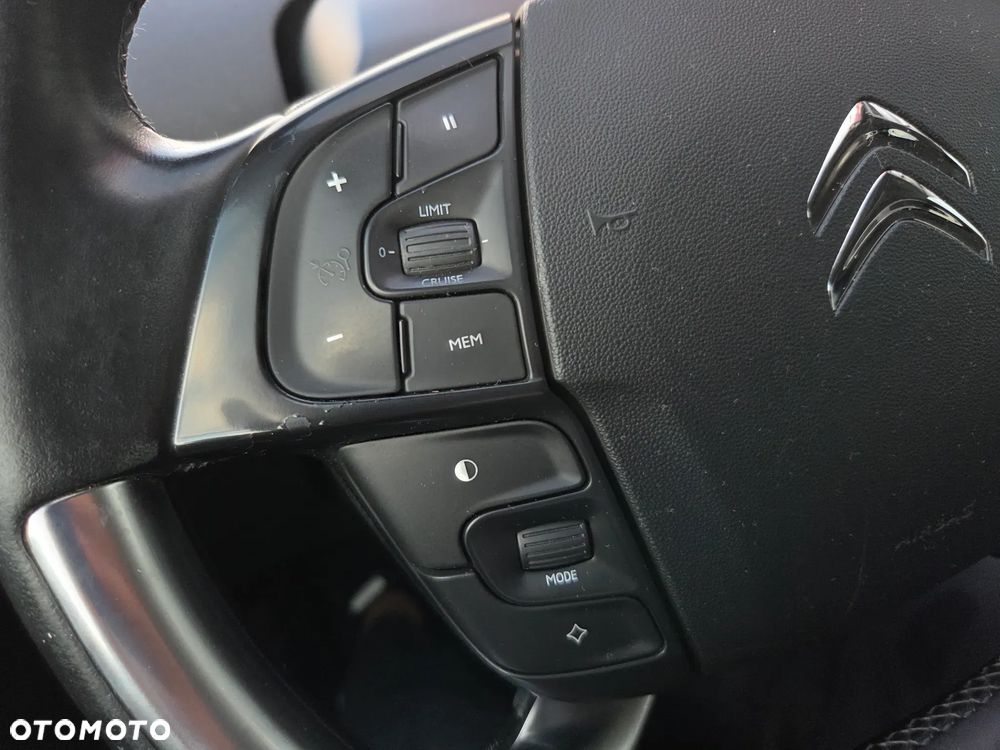 Citroën C4 Picasso THP 155 Exclusive - 32