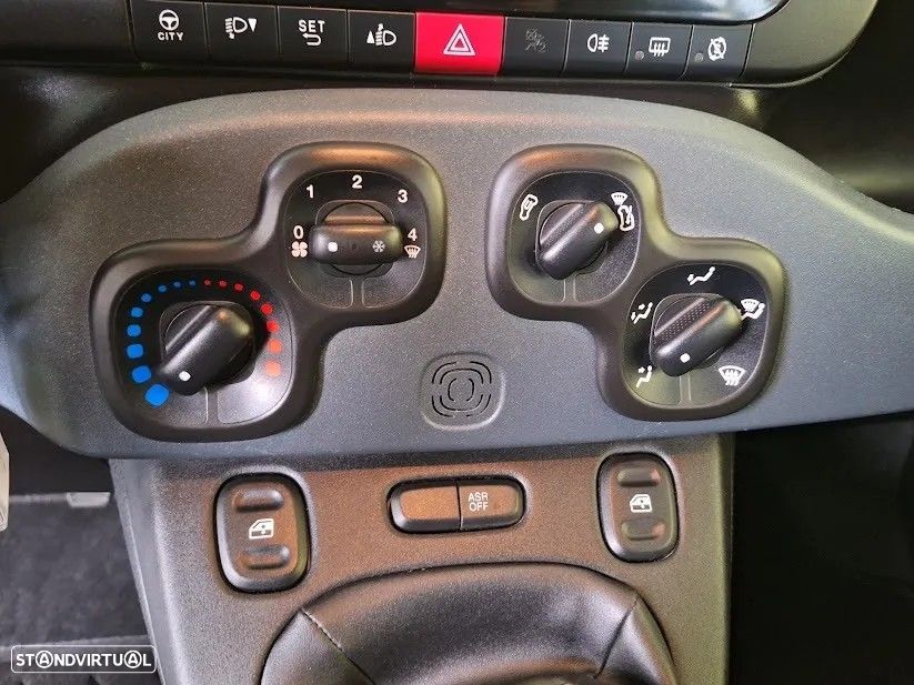 Fiat Panda 1.0 Hybrid — fotografia 9