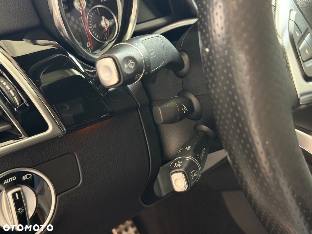 Mercedes-Benz GLE 350 d 4Matic 9G-TRONIC AMG Line - 25