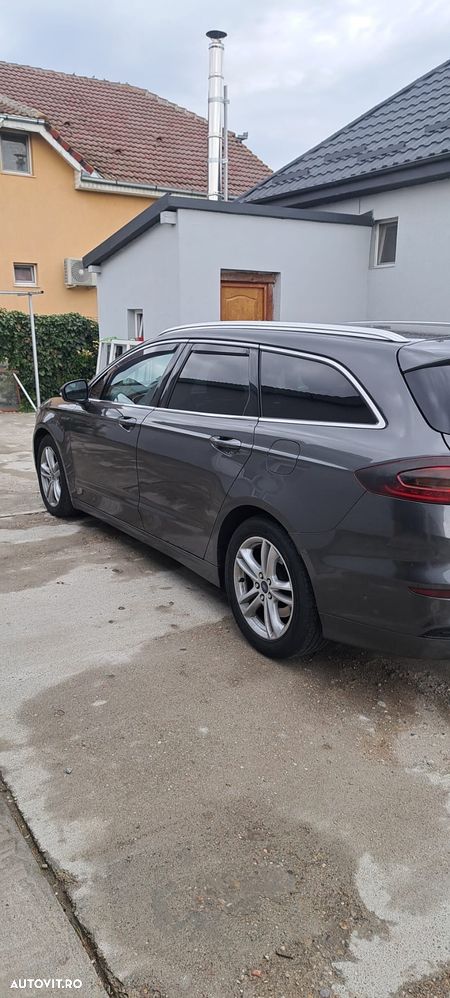 Ford Mondeo - 4