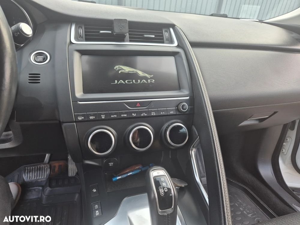 Jaguar E-Pace P200 AWD - 7