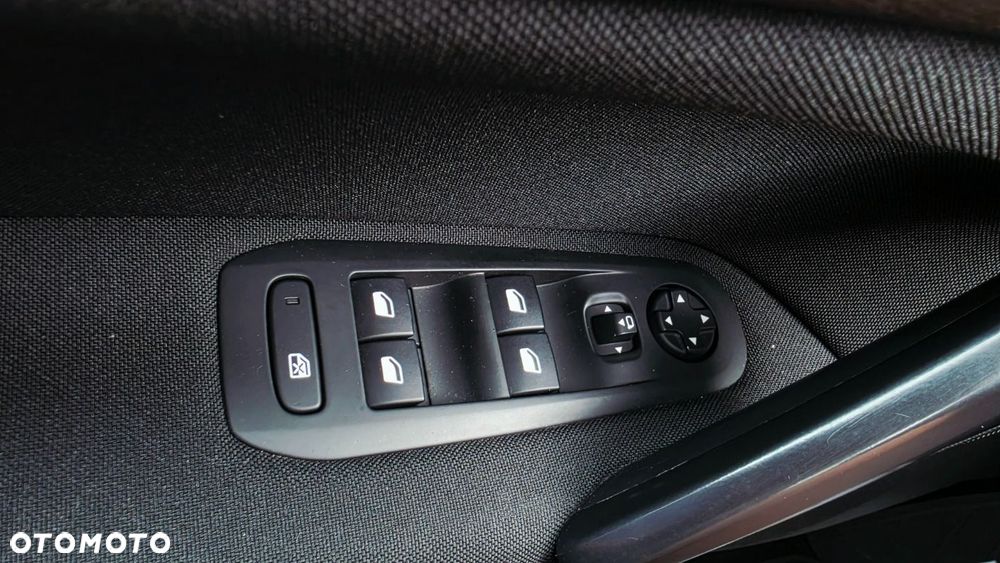 Peugeot 308 PureTech 130 GPF Stop & Start Style - 19