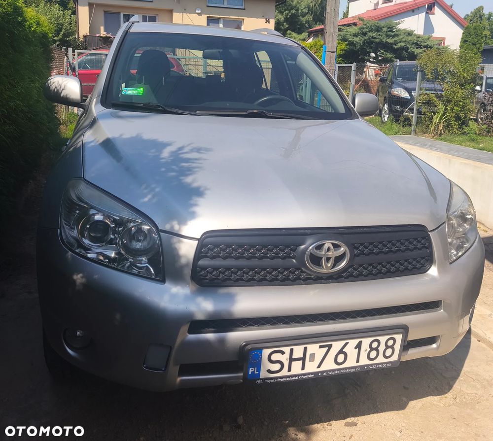 Toyota RAV4 2.2 D-4D Sol - 1