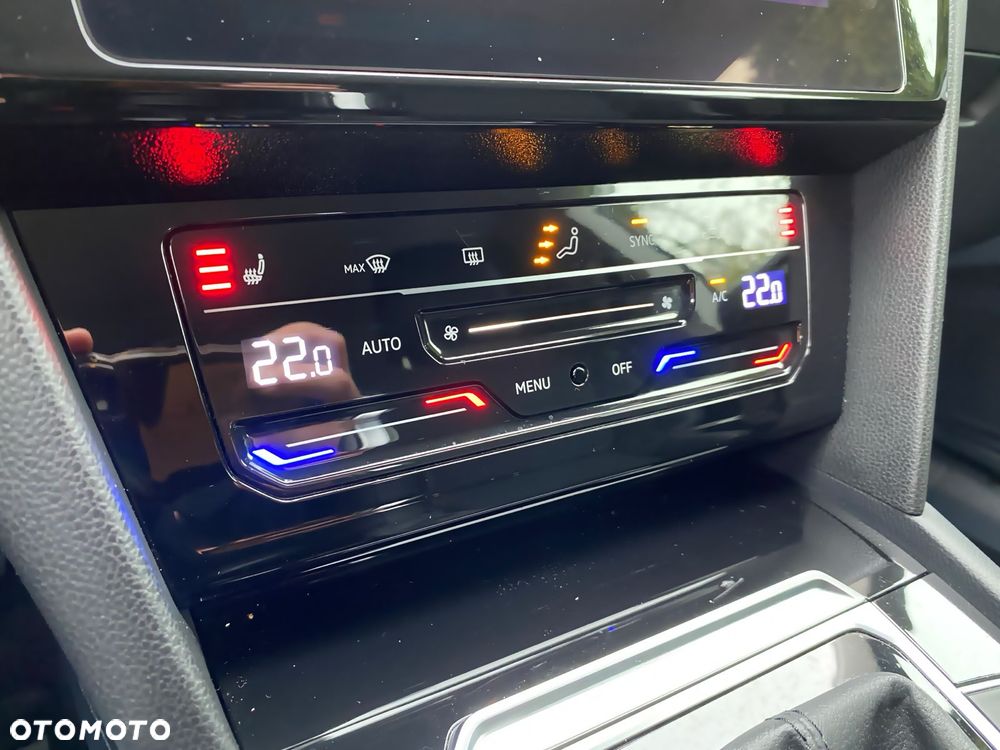 Volkswagen Arteon 2.0 TDI SCR DSG - 26