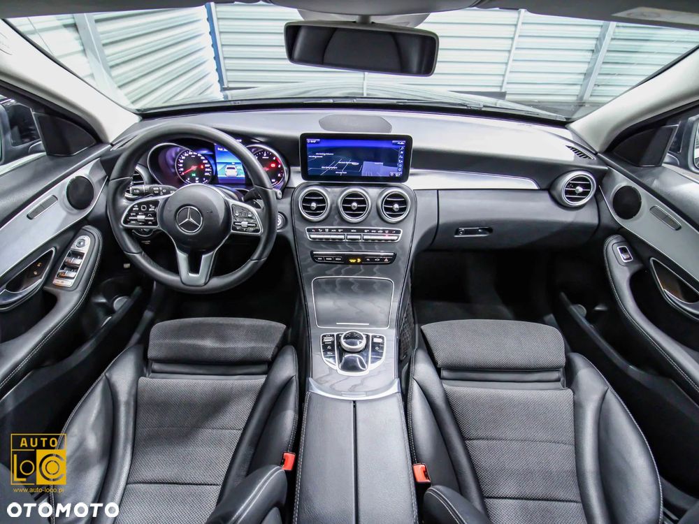 Mercedes-Benz Klasa C 300 d 9G-TRONIC Avantgarde - 5