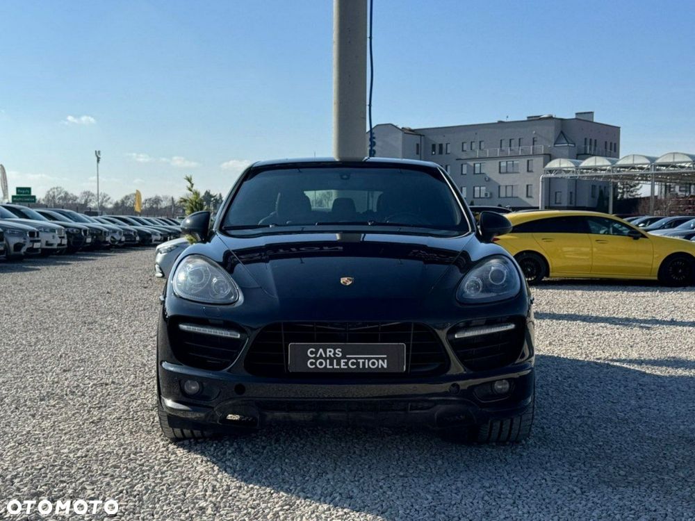Porsche Cayenne - 9