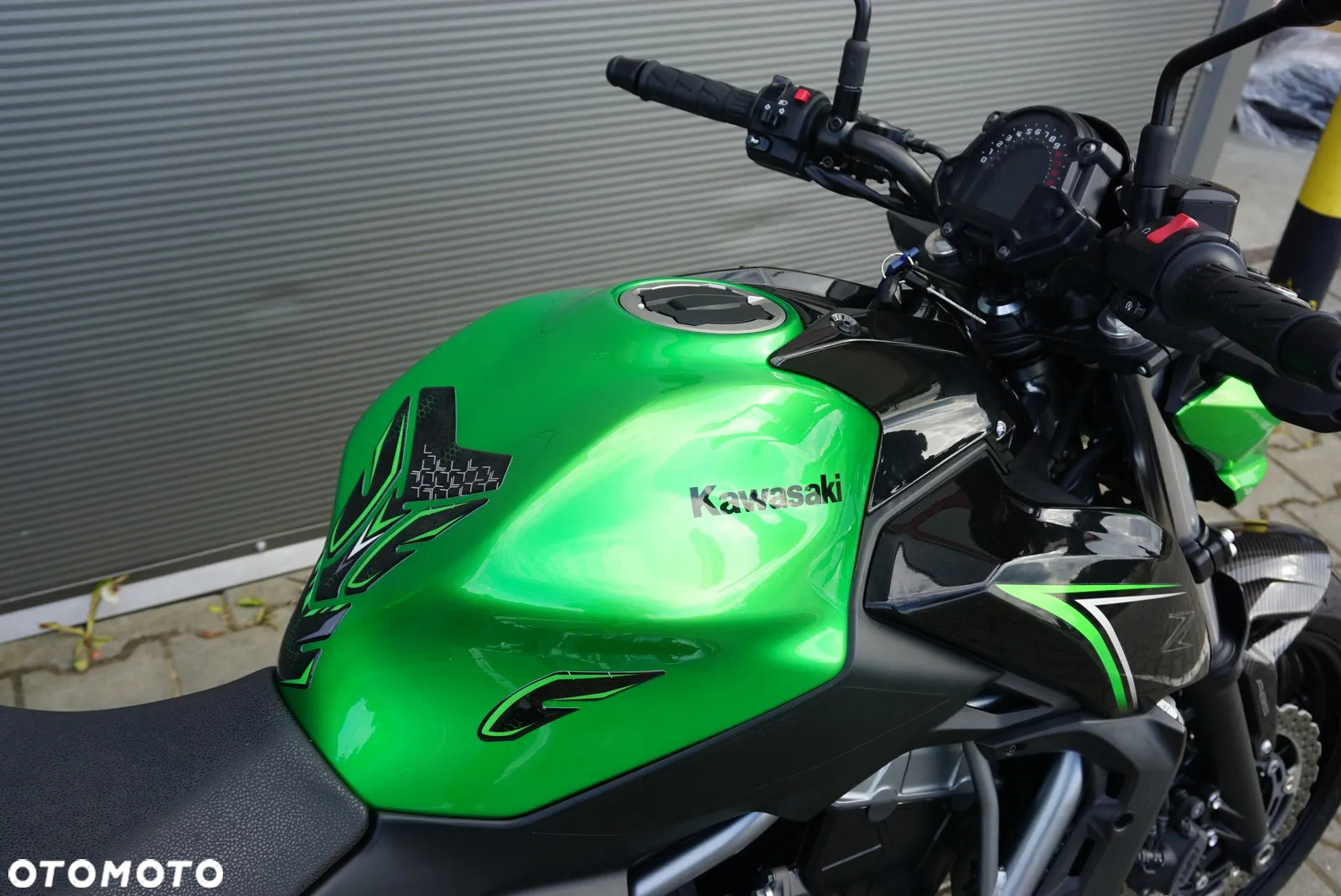 Kawasaki Z 650 - 6