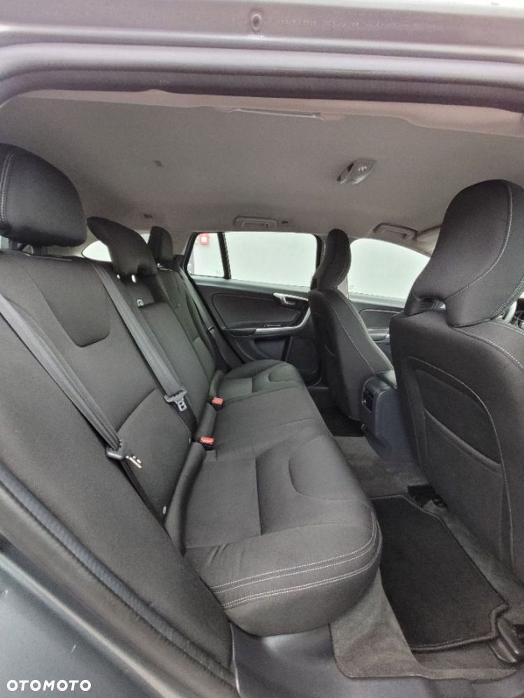 Volvo V60 - 18