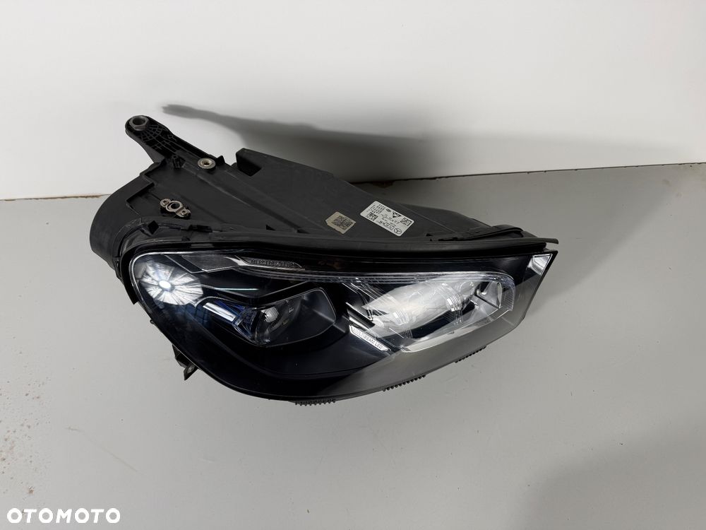 Lampa przednia prawa Mercedes-Benz GLS X167 A167 W167 A1679068006 - 2
