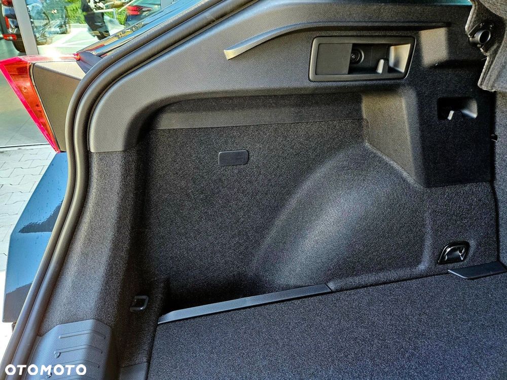 Cupra Formentor 1.5 eTSI mHEV DSG - 11