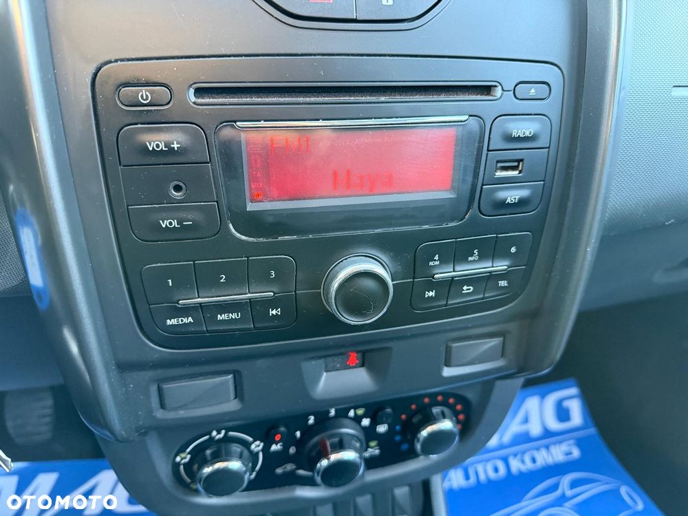 Dacia Duster dCi 110 FAP 4x4 Celebration - 22