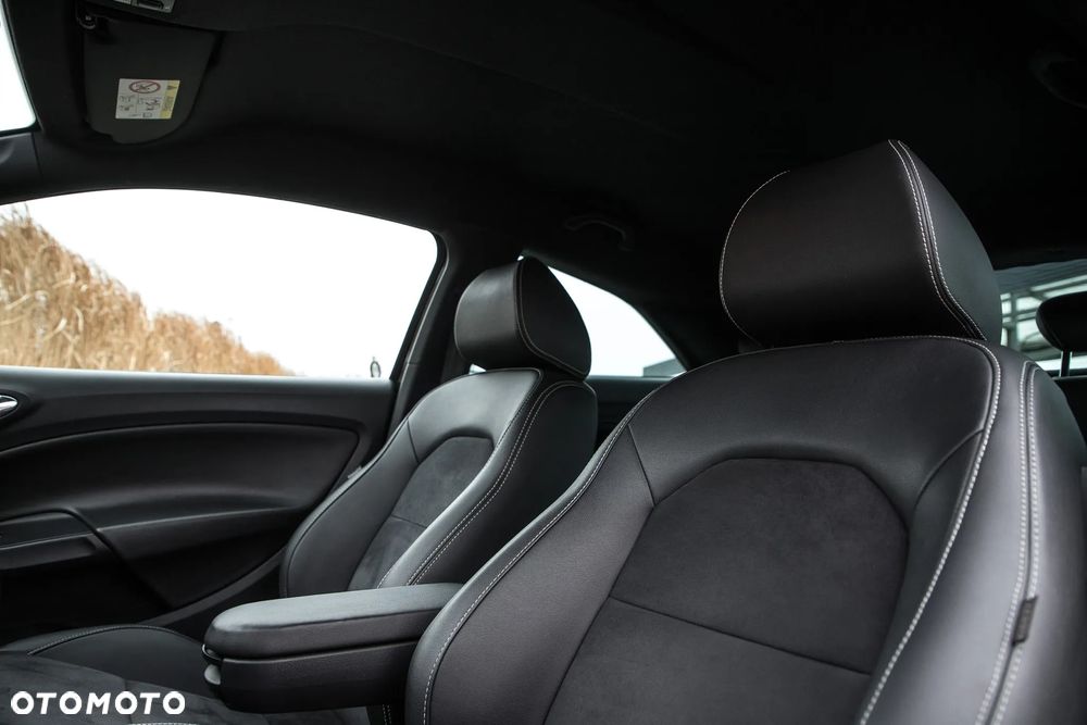 Seat Ibiza SC 1.8 TSI Cupra S&S - 23