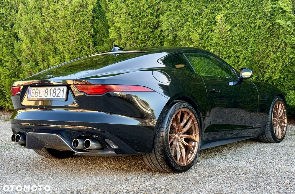 Jaguar F-Type 5.0 V8 S/C AWD R - 12