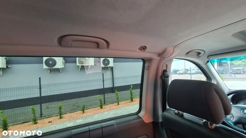 Mercedes-Benz Vito 639.703 - 22