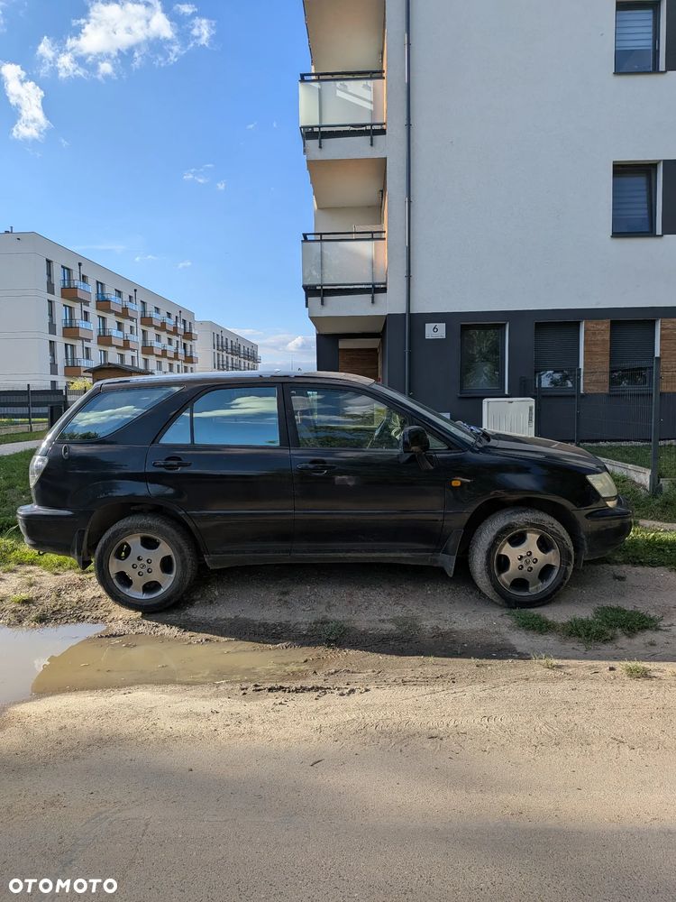 Lexus RX Lux - 4