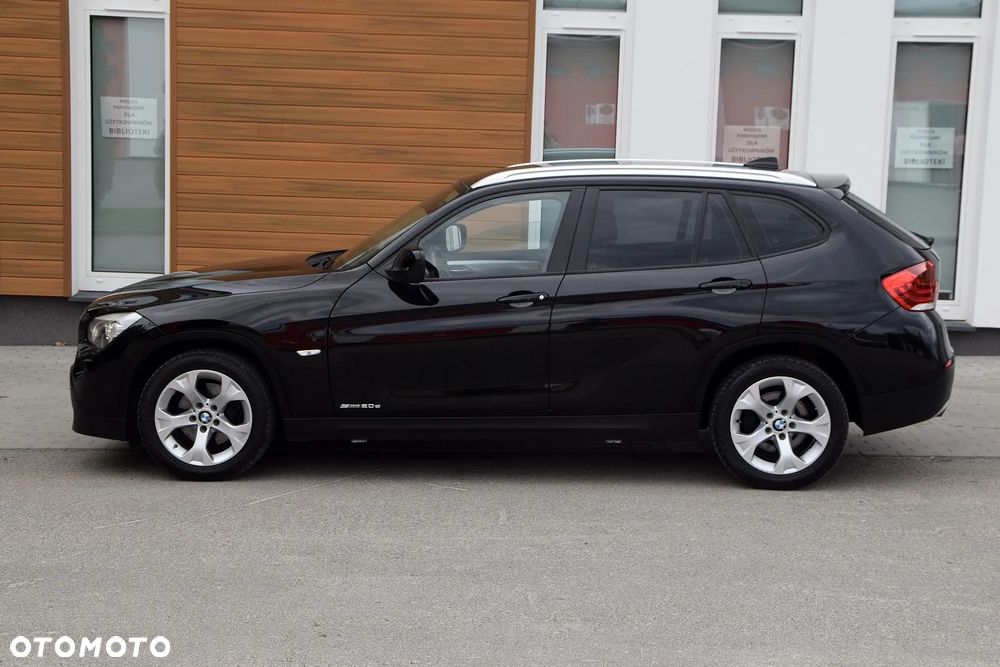 BMW X1 sDrive18d Sport Line - 7