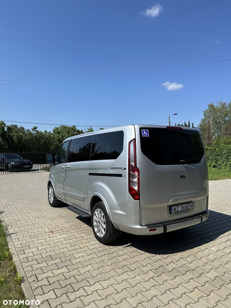 Ford Tourneo Custom 2.0 EcoBlue L1 Titanium SelectShift - 6
