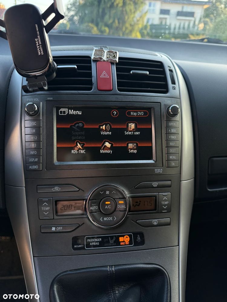 Toyota Auris 2.0 D-4D Prestige - 7