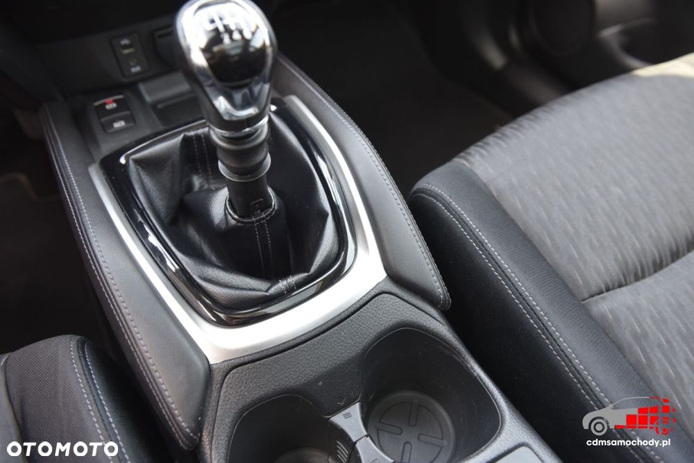 Nissan X-Trail - 34