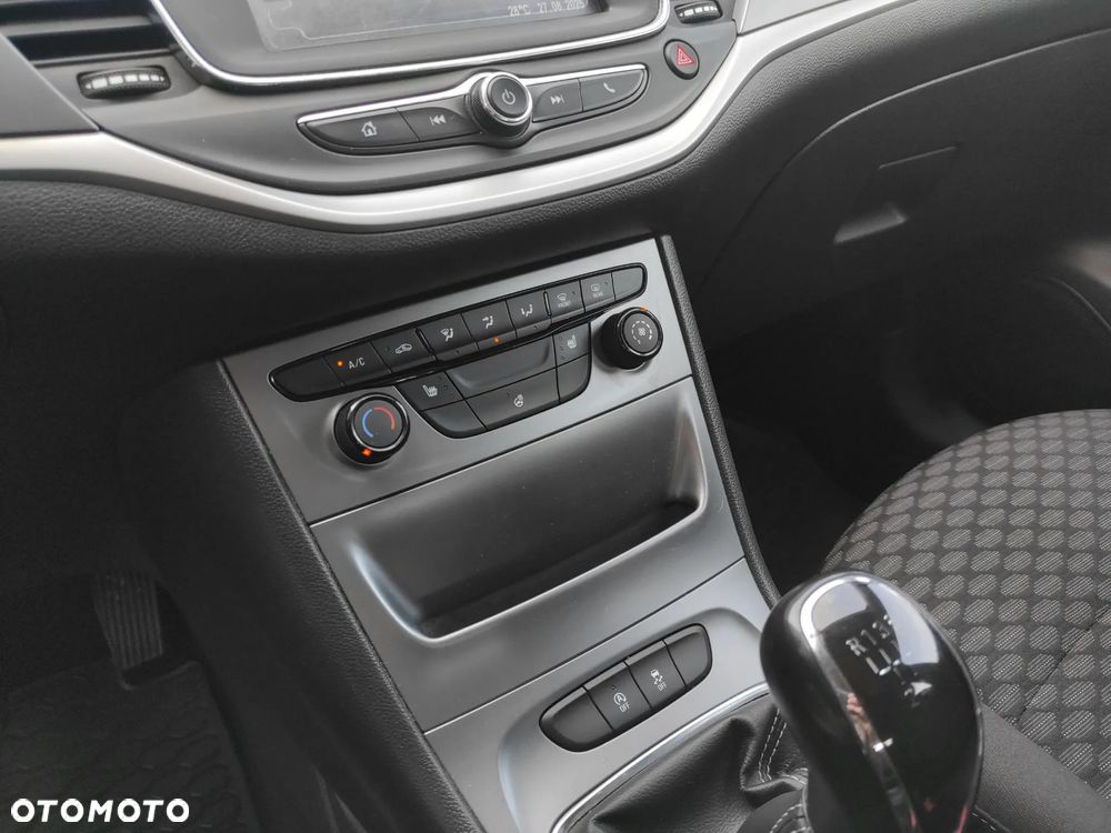 Opel Astra 1.0 T Enjoy S&S - 15