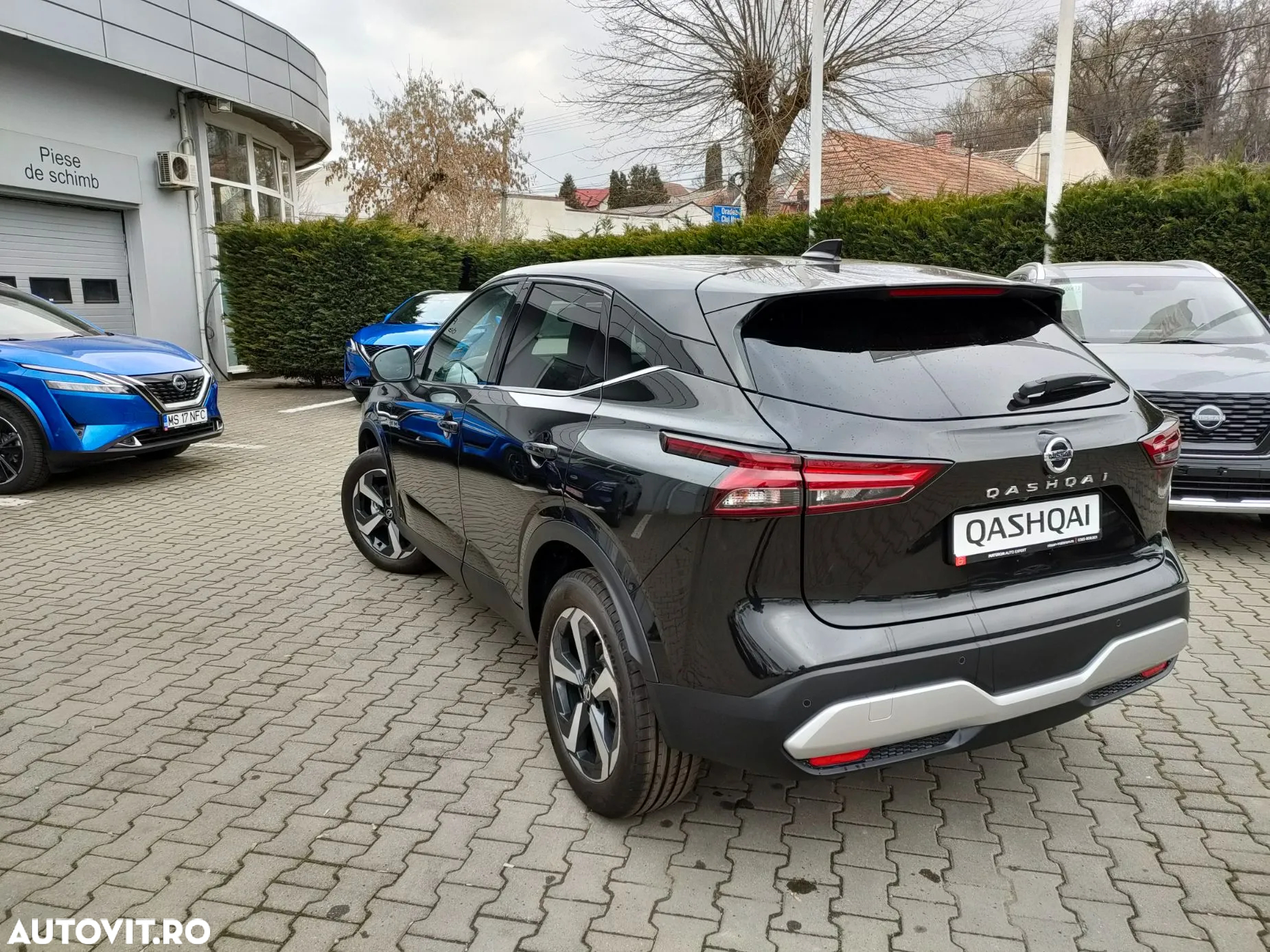 Nissan Qashqai 1.3 l Mild-Hybrid N-Connecta - 4