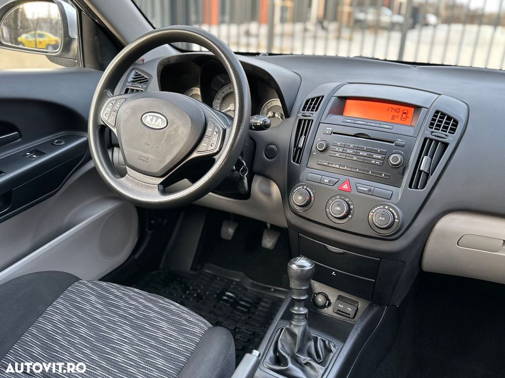 Kia Ceed 1.4 GSL BEST - 14