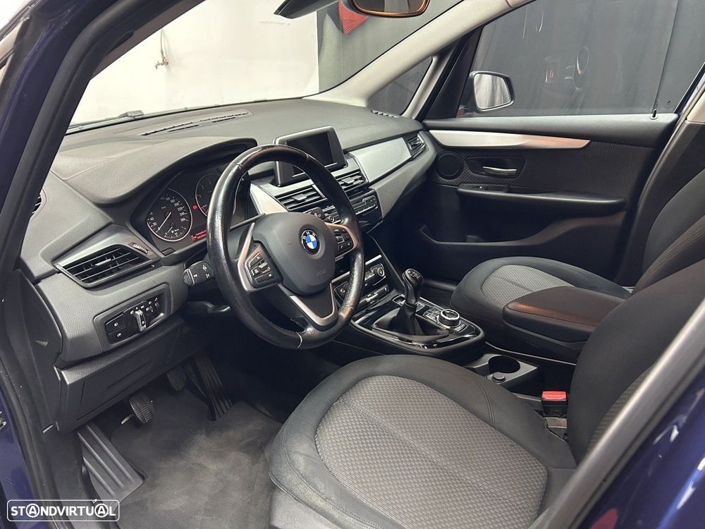 BMW 216 Gran Tourer d Advantage — fotografia 9