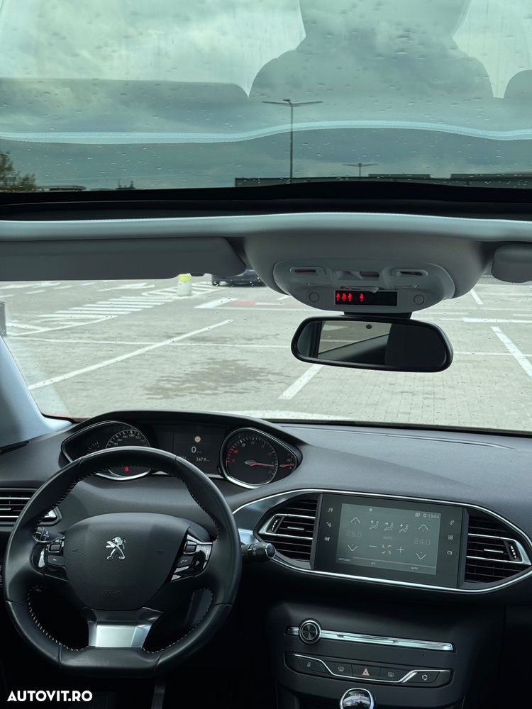 Peugeot 308 110 e-THP Stop & Start Allure - 9