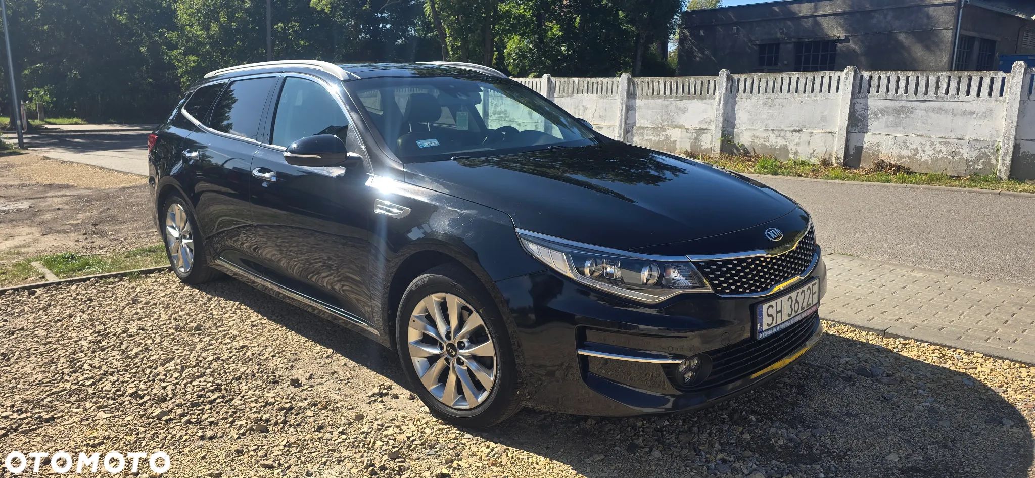 Kia Optima - 1