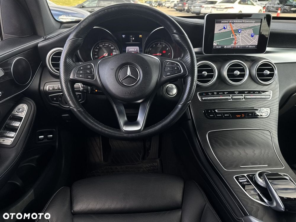 Mercedes-Benz GLC - 6