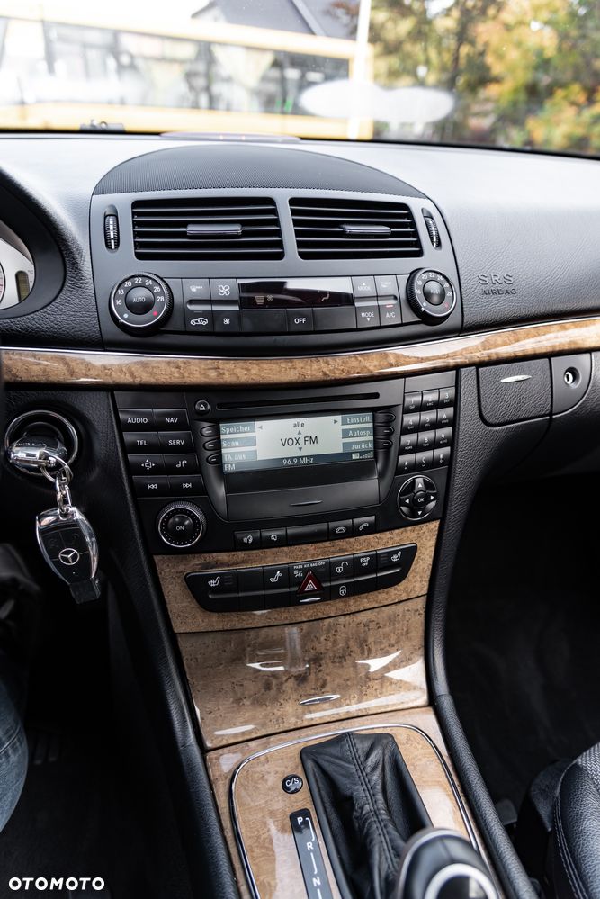 Mercedes-Benz Klasa E 220 CDI Automatik Avantgarde - 35