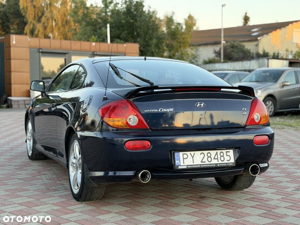 Hyundai Coupe - 4