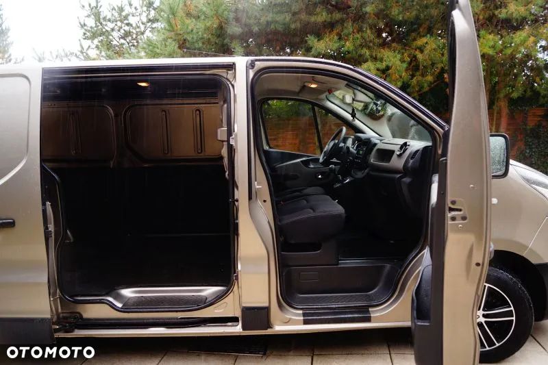 Renault Trafic DCI Long Salon Pl Kamera Bogata Opcja Serwis Faktura Vat 23% - 7