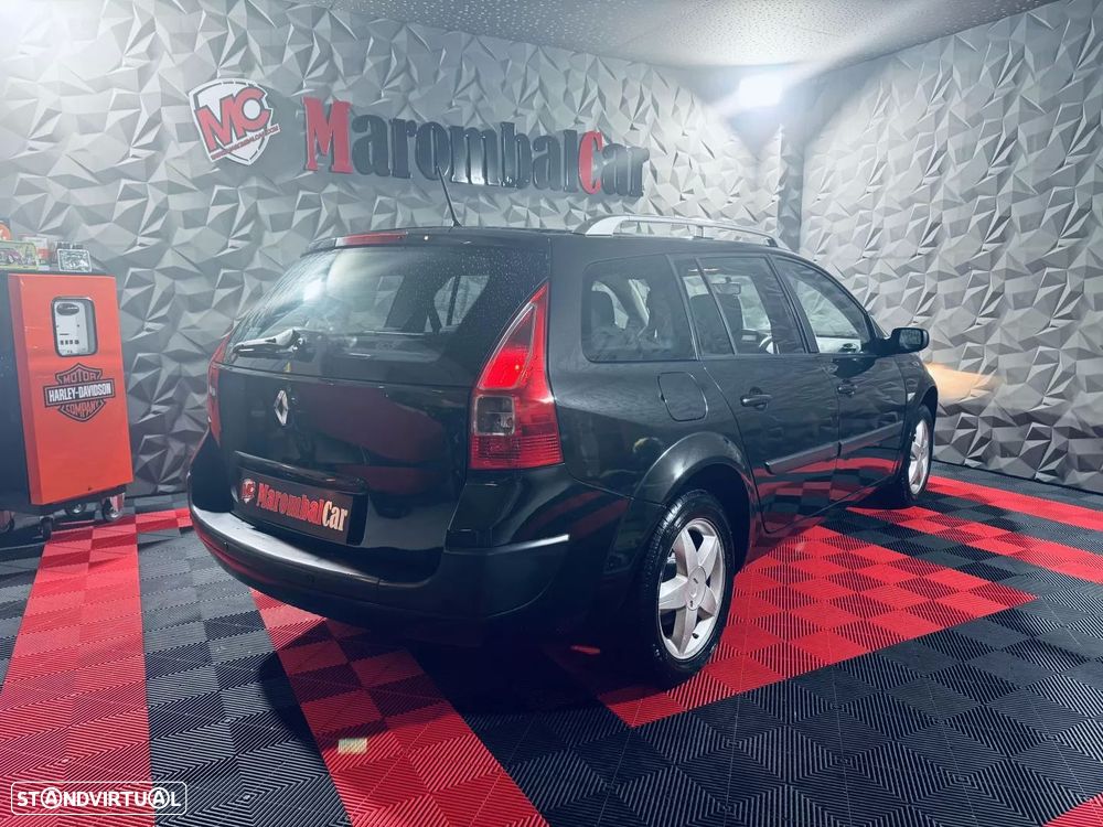 Renault Mégane Break 1.5 dCi Dynamique - 10