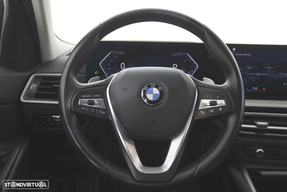 BMW 318 d Auto - 10