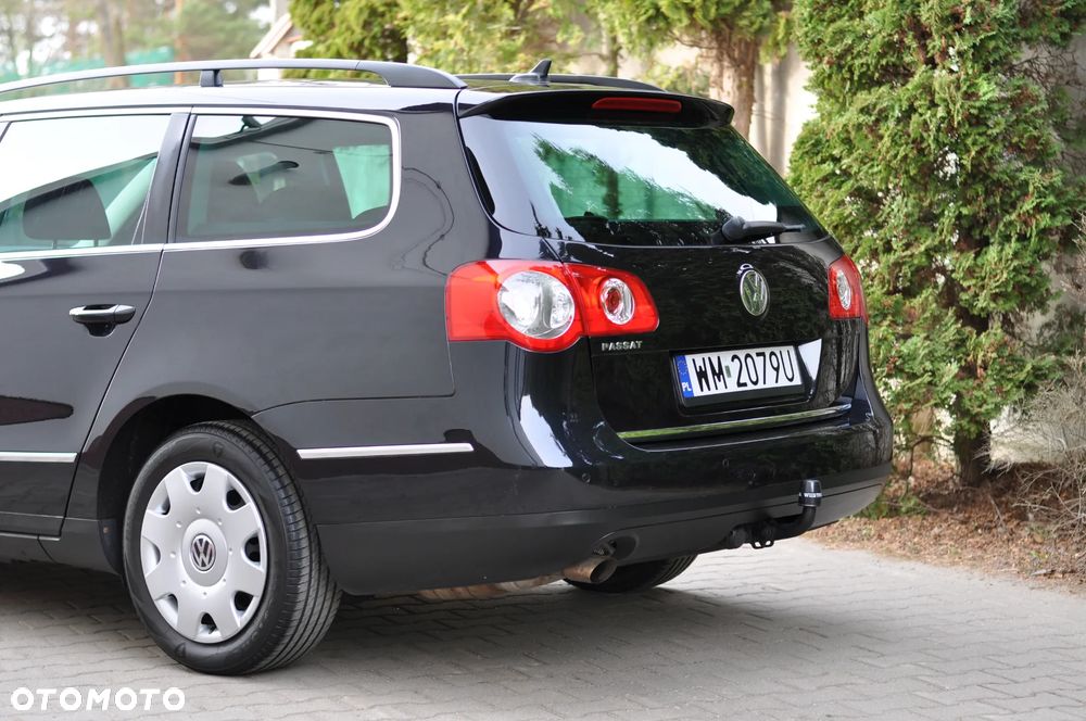 Volkswagen Passat 1.6 Comfortline - 4