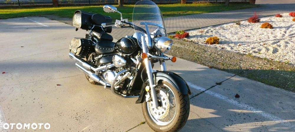 Suzuki VL 800 Volusia - Boulevard C50 - 15