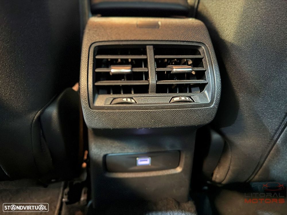 Citroën C4 X 1.2 Hybrid Plus e-DSC6 - 37