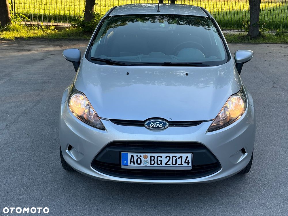 Ford Fiesta - 10