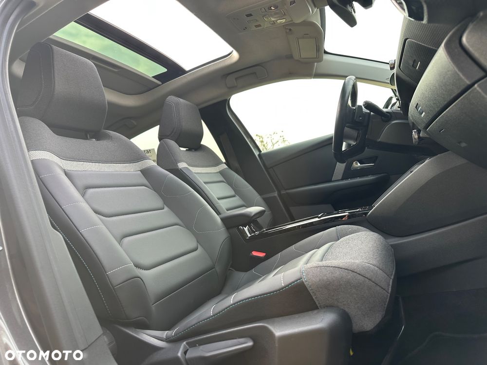 Citroën C4 BlueHDi 130 Stop&Start EAT8 SHINE - 24