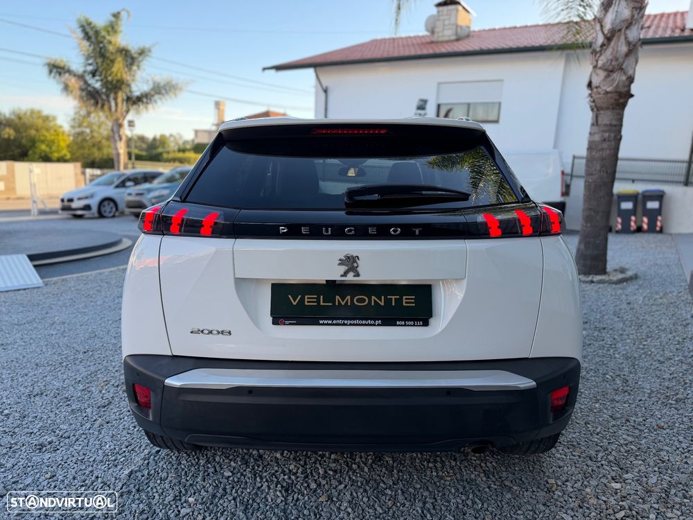 Peugeot 2008 1.2 PureTech Allure - 29