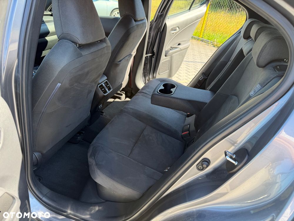 Lexus UX 250h GPF Business Edition AWD - 25