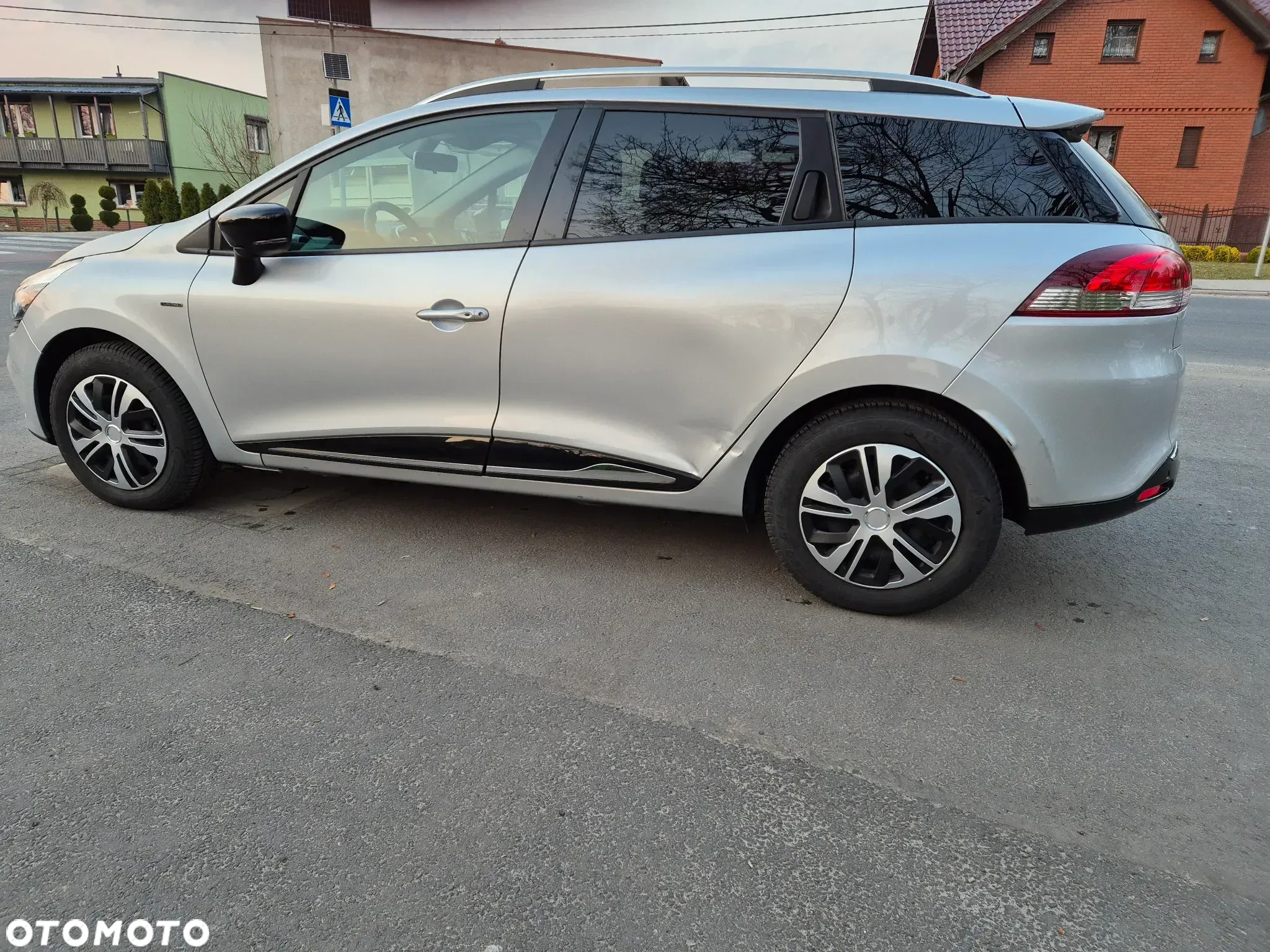 Renault Clio Grandtour (Energy) TCe 90 Start & Stop LIMITED - 5