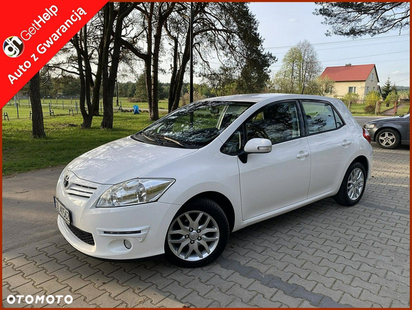 Toyota Auris 1.6 Premium +