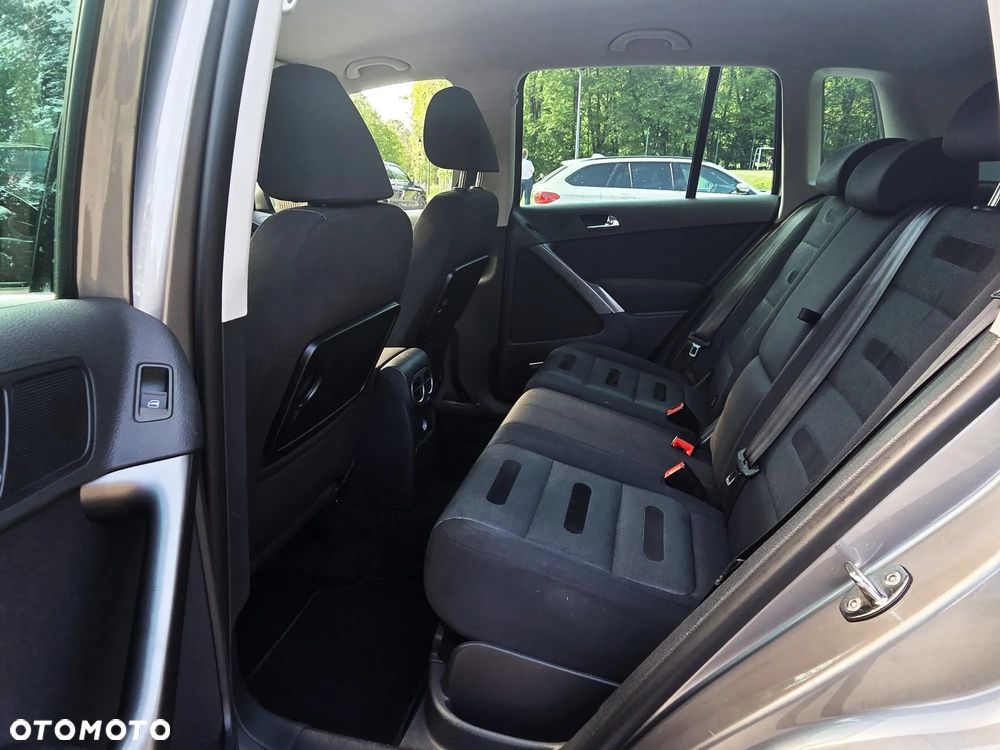 Volkswagen Tiguan 2.0 TDI DPF 4Motion Sport & Style - 24