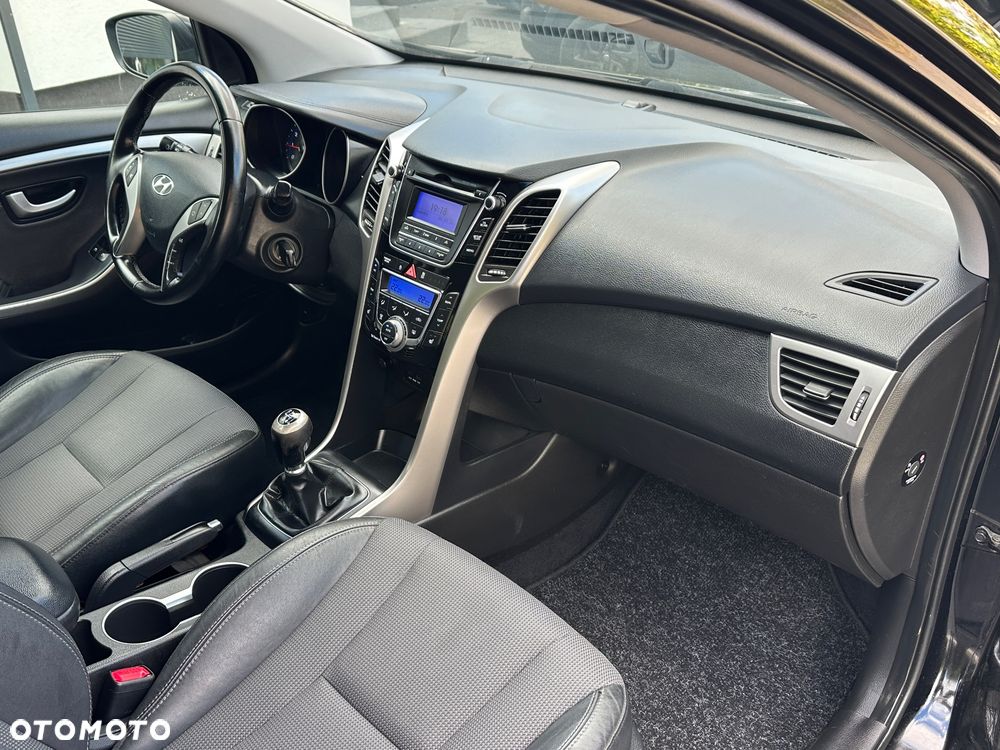 Hyundai i30 - 18