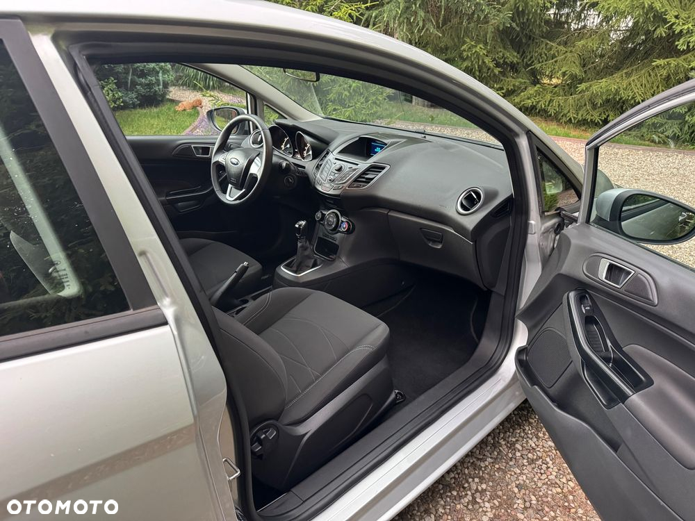 Ford Fiesta - 8