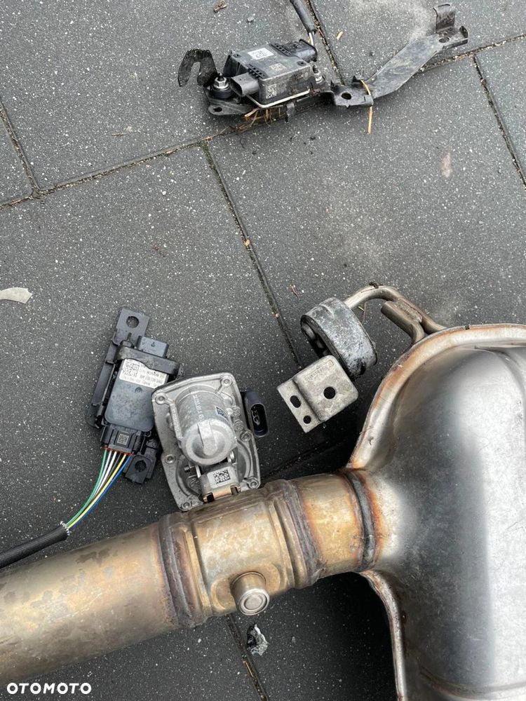 AUDI A4 B9 LIFT 2.0TDI TŁUMIK WYDECH KOMPLETNY 8W0253411AH - 1